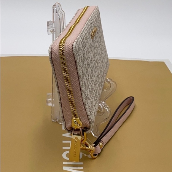 MICHAEL KORS LG CONTINENTAL WALLETS POWDER BLUSH - Picture 7 of 16